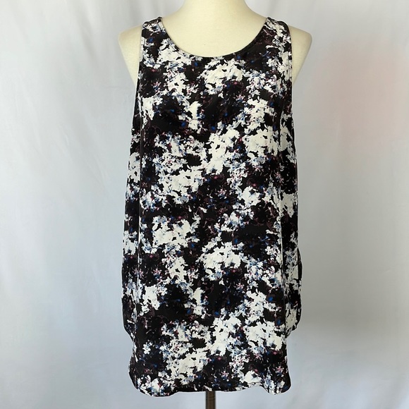 Cynthia Rowley Watercolor 100% Silk Sleeveless Blouse w/Round Hem - Size Medium - Picture 1 of 10